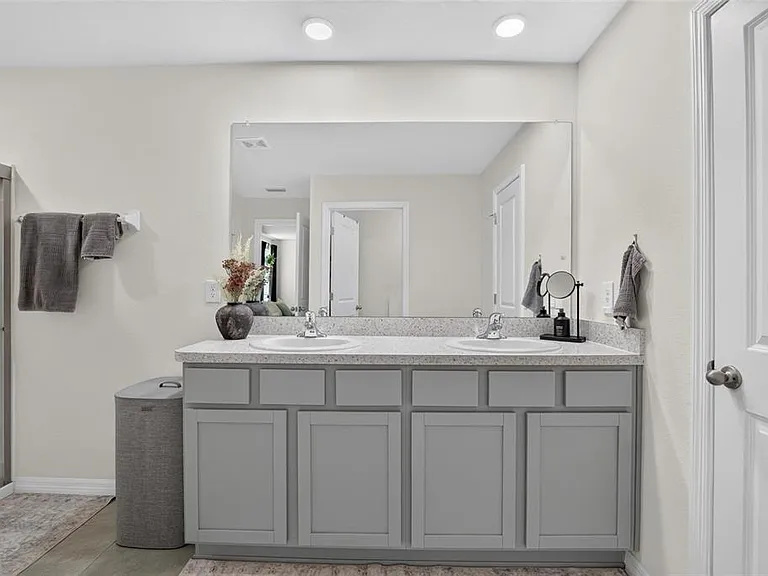 13646 Mount Ivy Ct — Photo 37