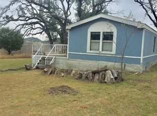 1495 County Road 4145, Cranfills Gap, TX 76637