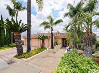 3310 Oakmont View Dr, Glendale, CA 91208