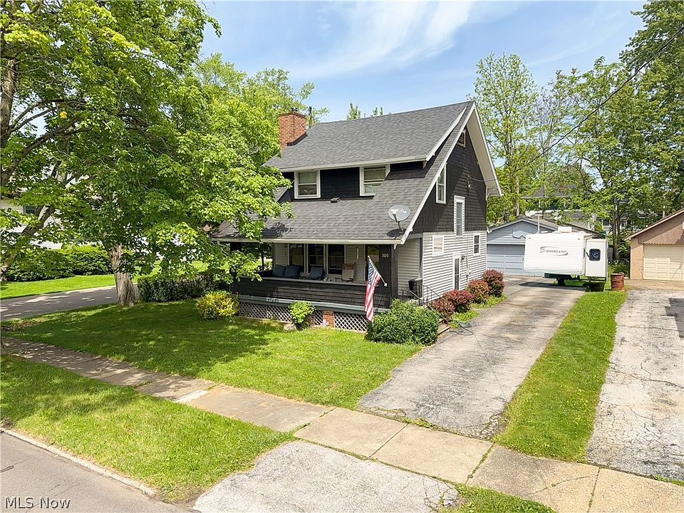1st image of 305 Oak Knoll Ave