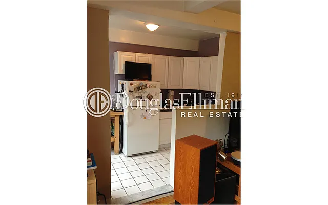 Rented by Douglas Elliman | media 2