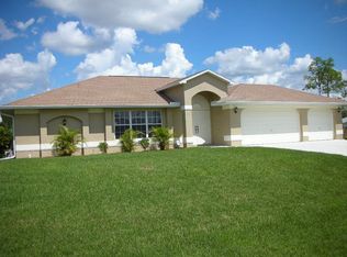 6717 Canton St, Fort Myers, FL 33966