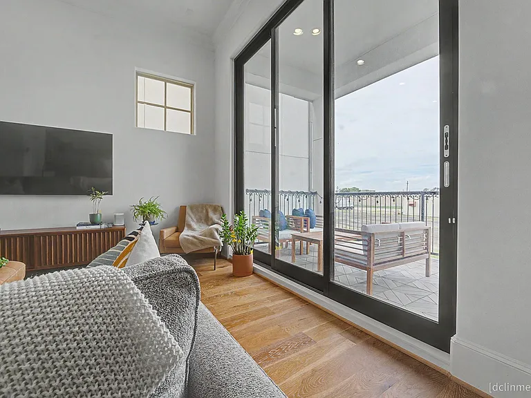 4009 University Grove St — Photo 21