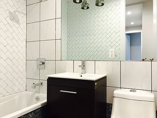 Rented by Nooklyn NYC LLC | media 75