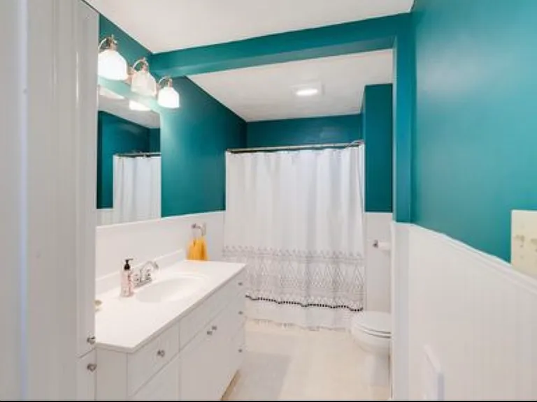 207 S Poland St — Photo 19