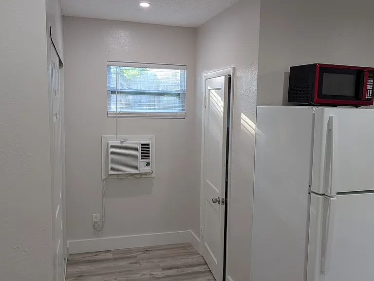 1361 S Martin Luther King Jr Ave #B — Photo 8