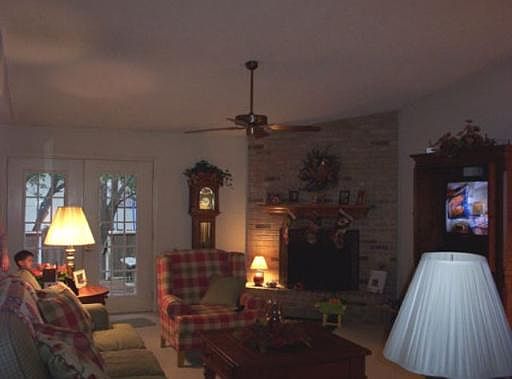 4th image of 7015 HOLLY MOUNTAIN DR