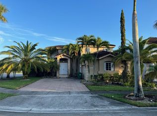 16631 SW 64th Ter, Miami, FL 33193