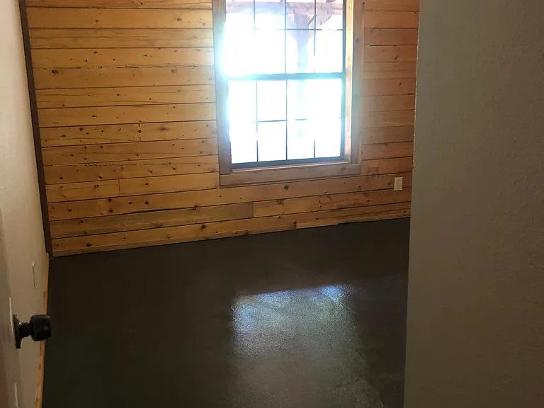 1229 Garza Ln — Photo 16