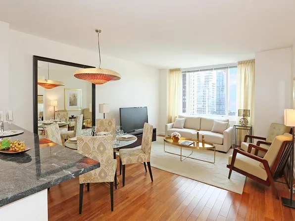 175 West 60th Street image 1 of 9