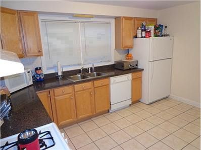 5th image of 5542 S Oak Park Ave