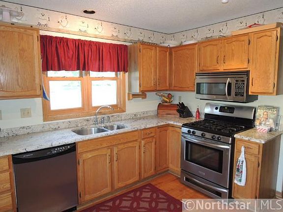 4th image of 1304 Granite Ln N