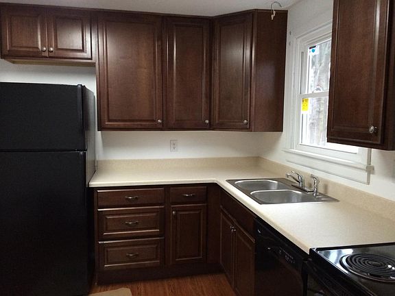 4th image of 2308 Lenora Ln
