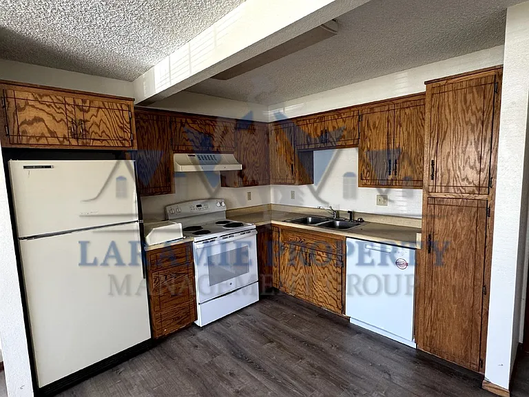 1705 Fetterman Dr #1 — Photo 7