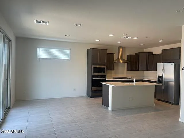 17558 W Luke Ave — Photo 2
