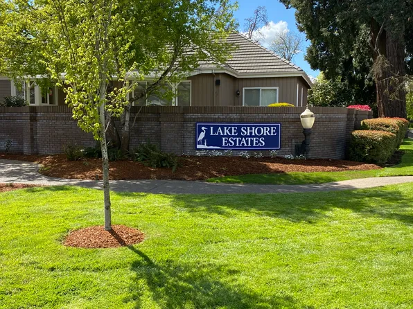 3210 Lakemont Dr, Eugene, OR 97408