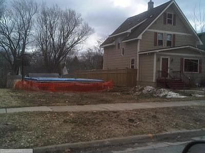 1st image of 4207 12th Ave S