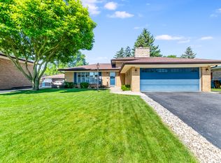 16724 Maple St, South Holland, IL 60473