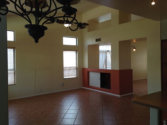 Family Room_05052014