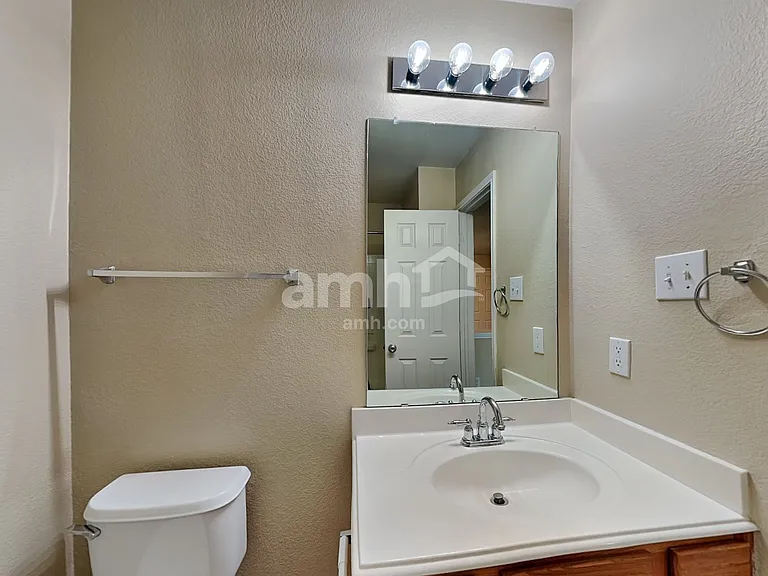 5009 Blackwood Dr — Photo 15