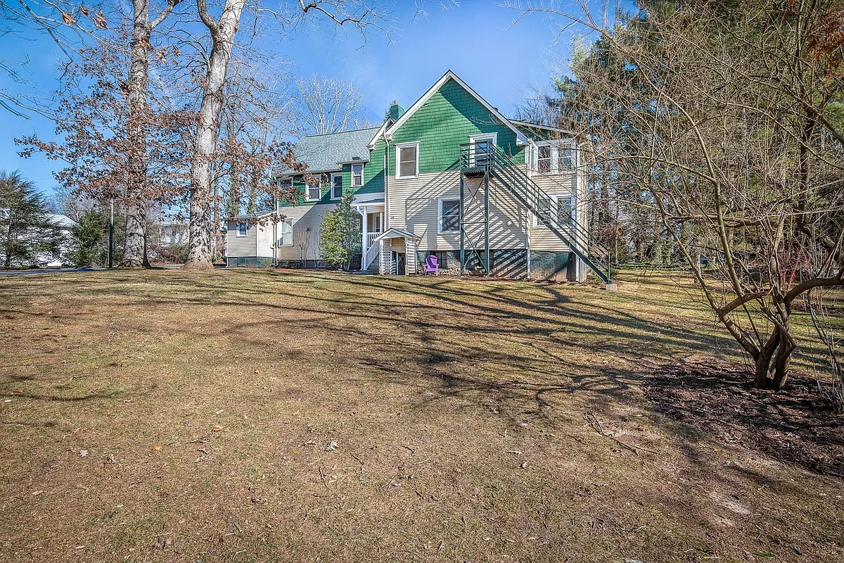 Building Photo - 15 Grindstaff Dr #4