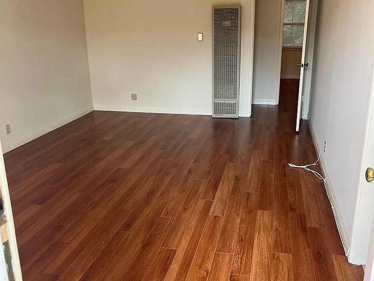 923 N Glendale Ave #10 — Photo 3