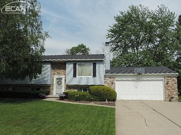 1st image of 6105 Thorncliff Dr