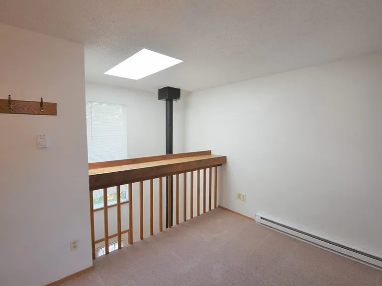 1018 Marine St #3 — Photo 12