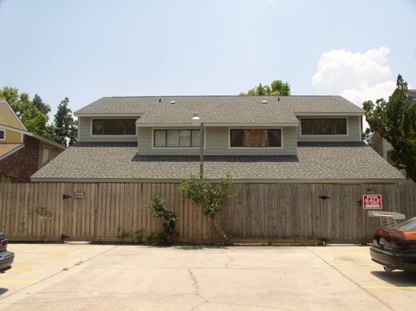 8216B Governor Dr