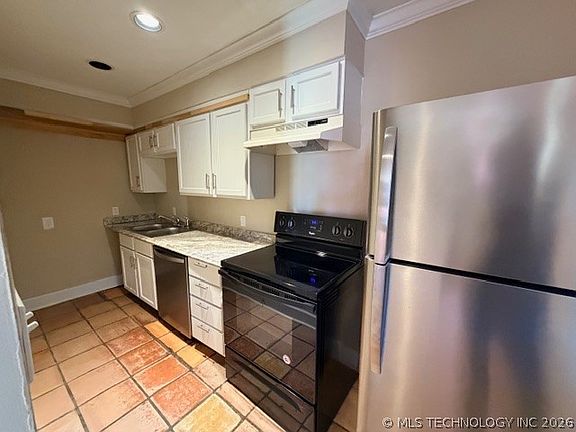 3rd image of 4119 S Quincy Ave Unit 2