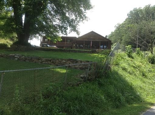 1st image of 267 Adams Ln