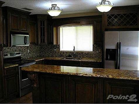 4th image of 8719 McAdam Pl