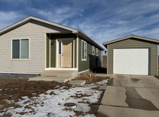 960 Bennington Dr, Box Elder, SD 57719