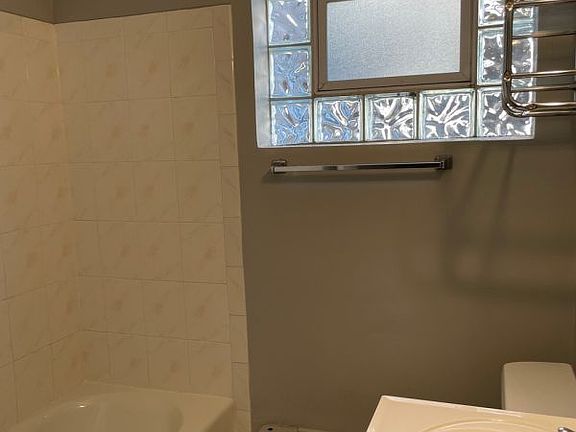 3rd image of 2657 W Carmen Ave #6