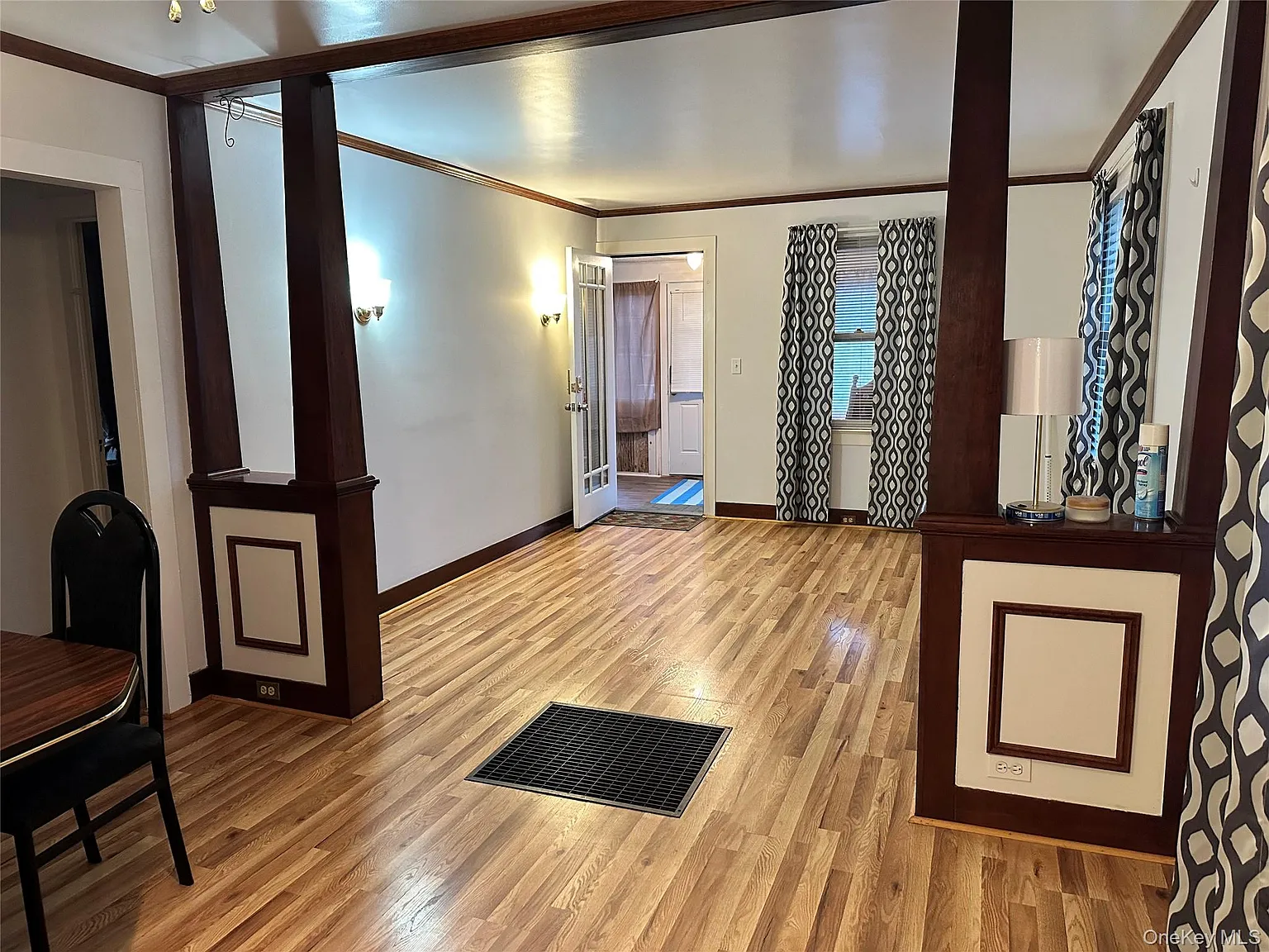 2 bed, 1.0 bath, 900 sqft, $3,200 — Photo 4