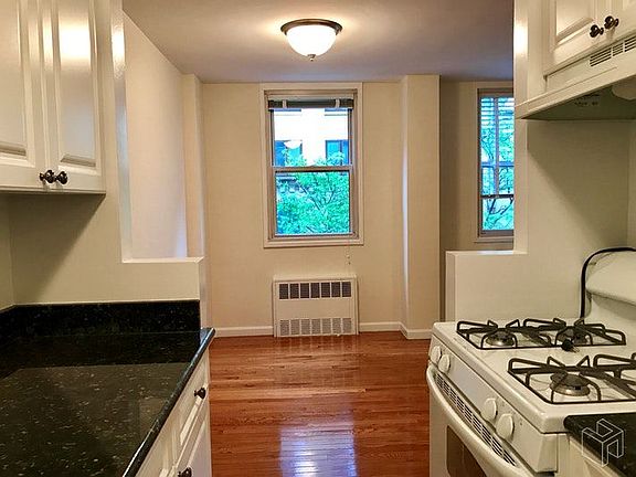 3rd image of 222 E 19th St APT 3E