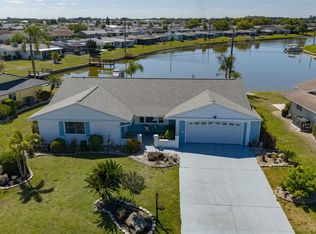 1704 Danbury Dr, Sun City Center, FL 33573