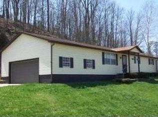 101 Brooktree Dr, Washington, WV 26101