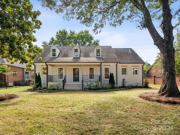 3212 Sharon Rd, Charlotte, NC 28211