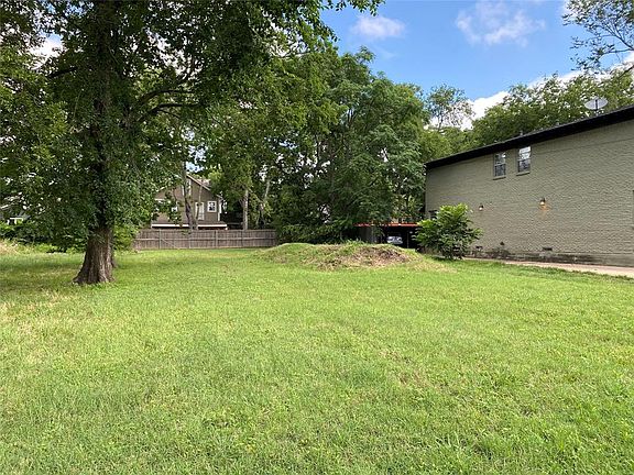 4th image of 4713 Worth St Lot 23