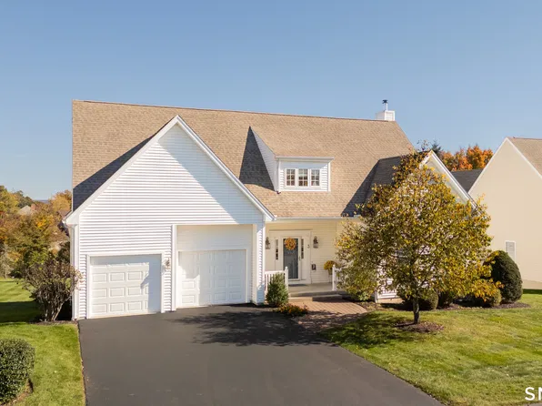 3 Balsam Ridge Circle #3, Wallingford, CT 06492