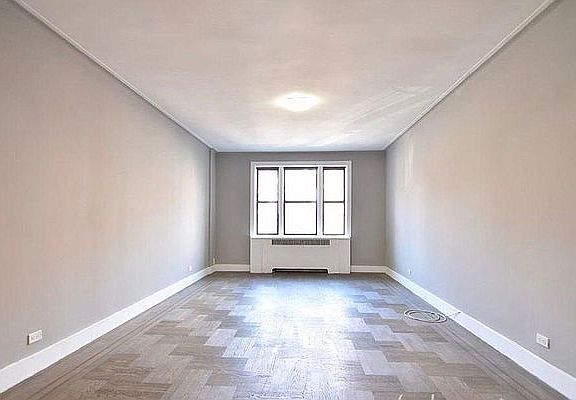 2nd image of 3660 Waldo Ave #E3