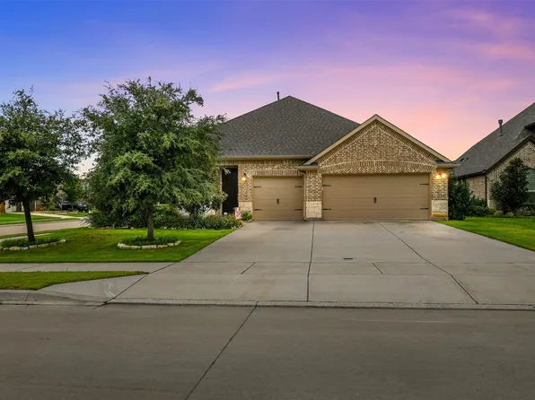 15101 Ravens Way, Roanoke, TX 76262