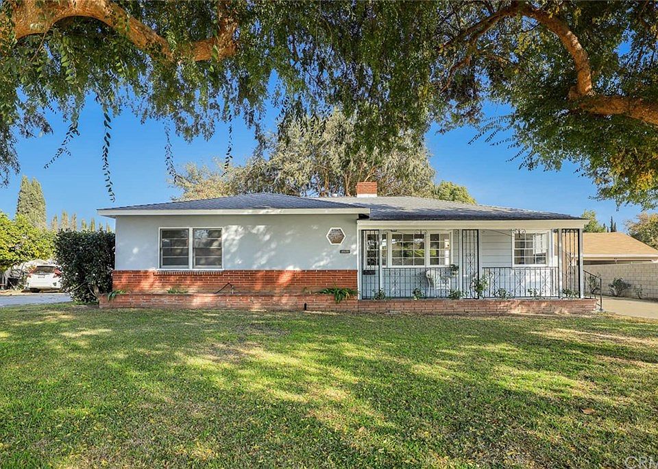 1st image of 4946 Heleo Ave