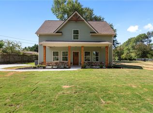 206 Skyland Dr, Belton, SC 29627