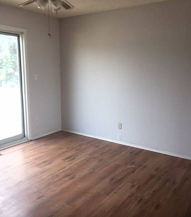 5th image of 7304 78th Ave NW