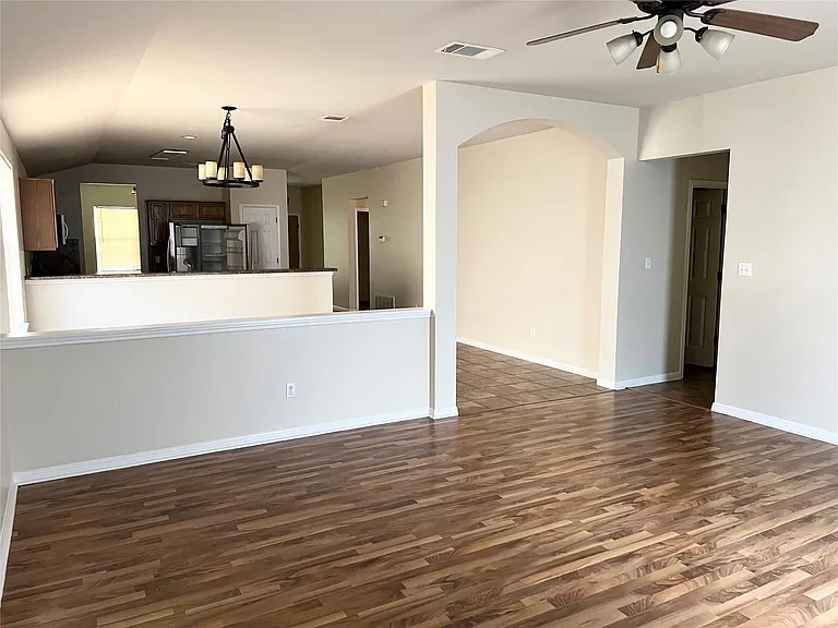 11612 Timber Heights Dr — Photo 4