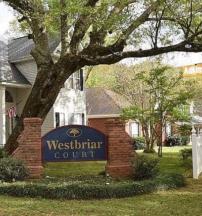 Welcome W Briar Subdivision!