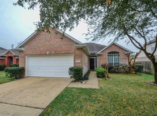 15235 Millers Run Ln, Sugar Land, TX 77498