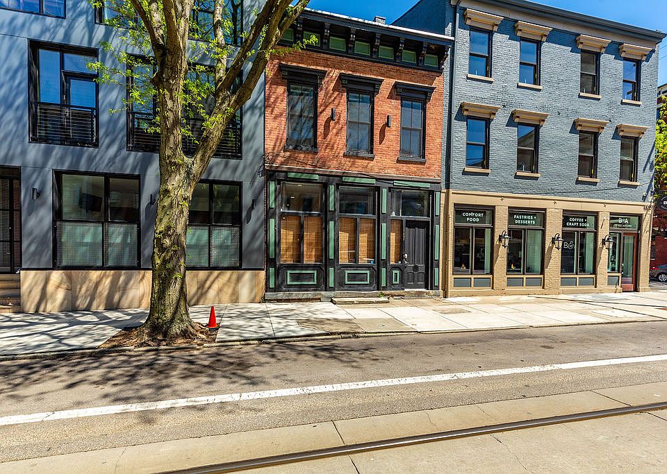 1st image of 1504 Race St